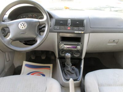 VW Golf 1,6